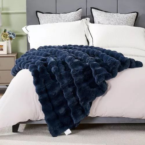 Colcha Tipo Piel De Conejo 2 x 2.20 Metros | 50% De Descuento + Envío Gratis